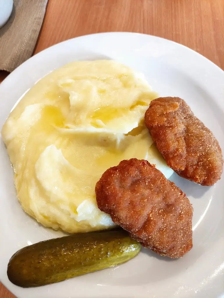 Lenka_Restaurace ALFA_Světlá nad Sázavou_review