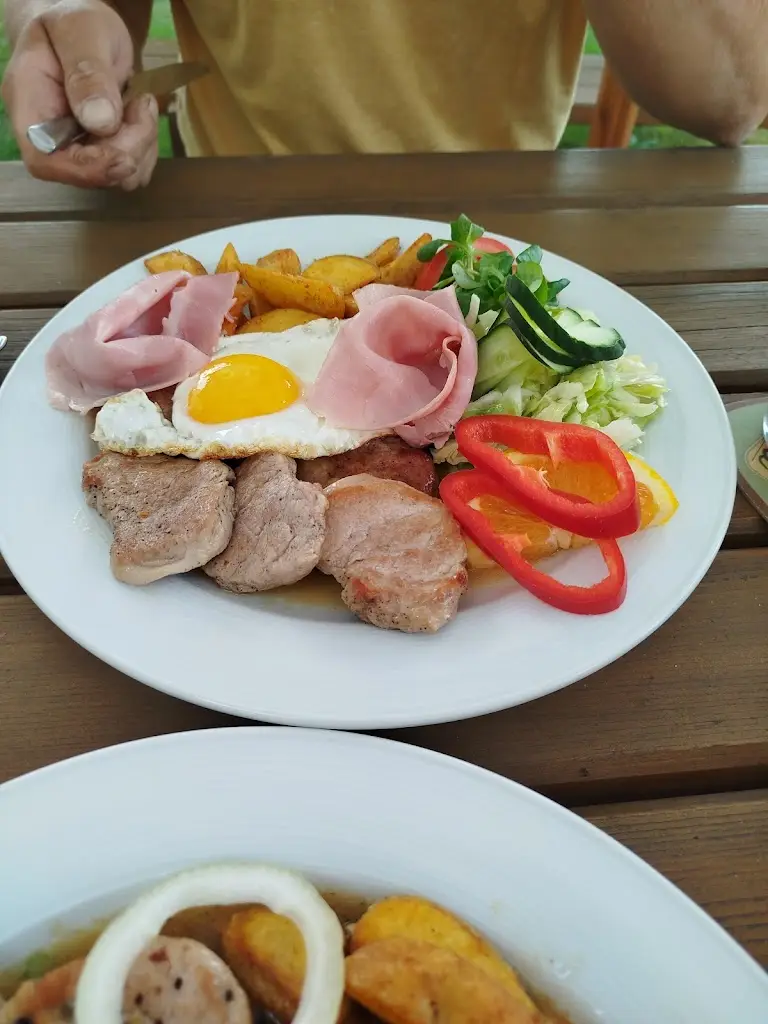 Restaurace ALFA_Světlá nad Sázavou_slider_image_2