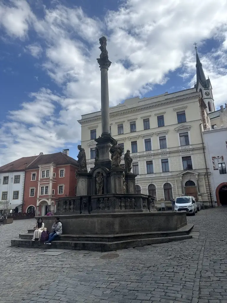 Alzer Mustafa_CK Fontana restaurant洞穴餐厅_Český Krumlov_review