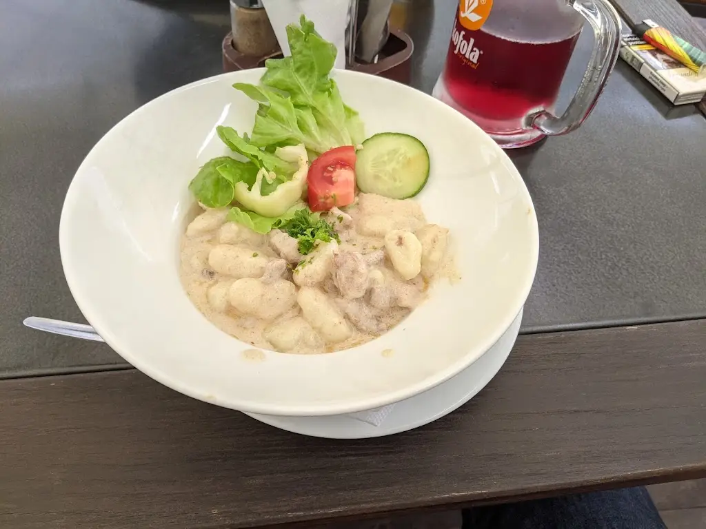 Roeland L.C. Heijting_Restaurace U Černého Orla_Telč_review