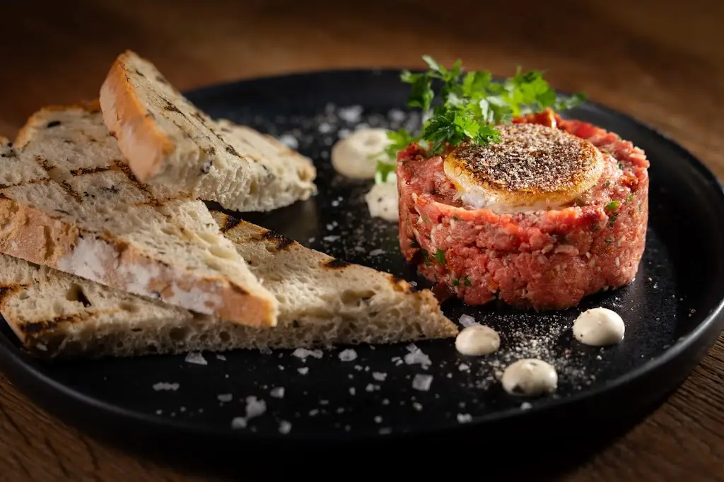 Adam's Bar & Bistro_Okres Třebíč_slider_image_3