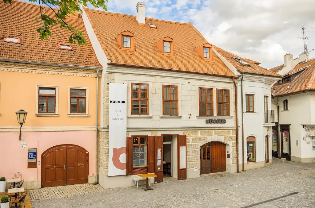 Hotel Kocour & Restaurant_Okres Třebíč_slider_image_3
