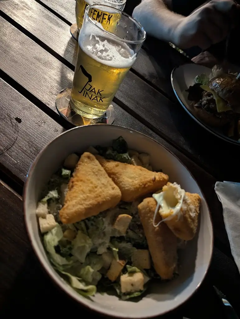 Adrian_JAK JINAK PUB_Okres Třebíč_review