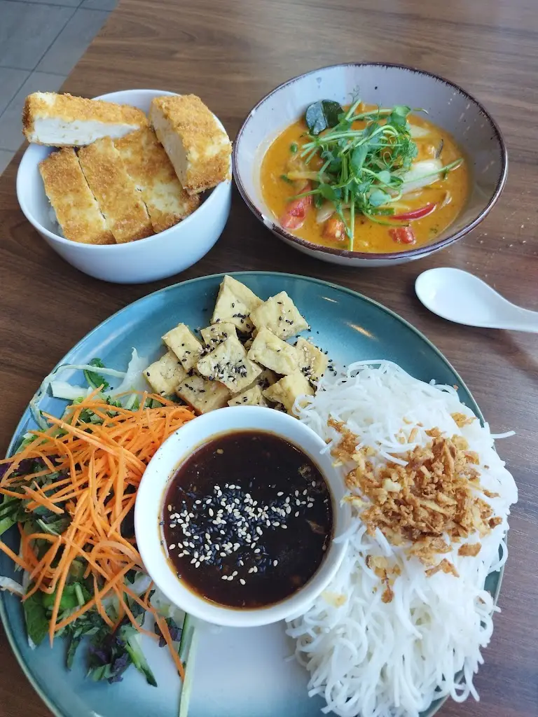 GAO VIÊT - Restaurace a sushi bar_Okres Třebíč_slider_image_2