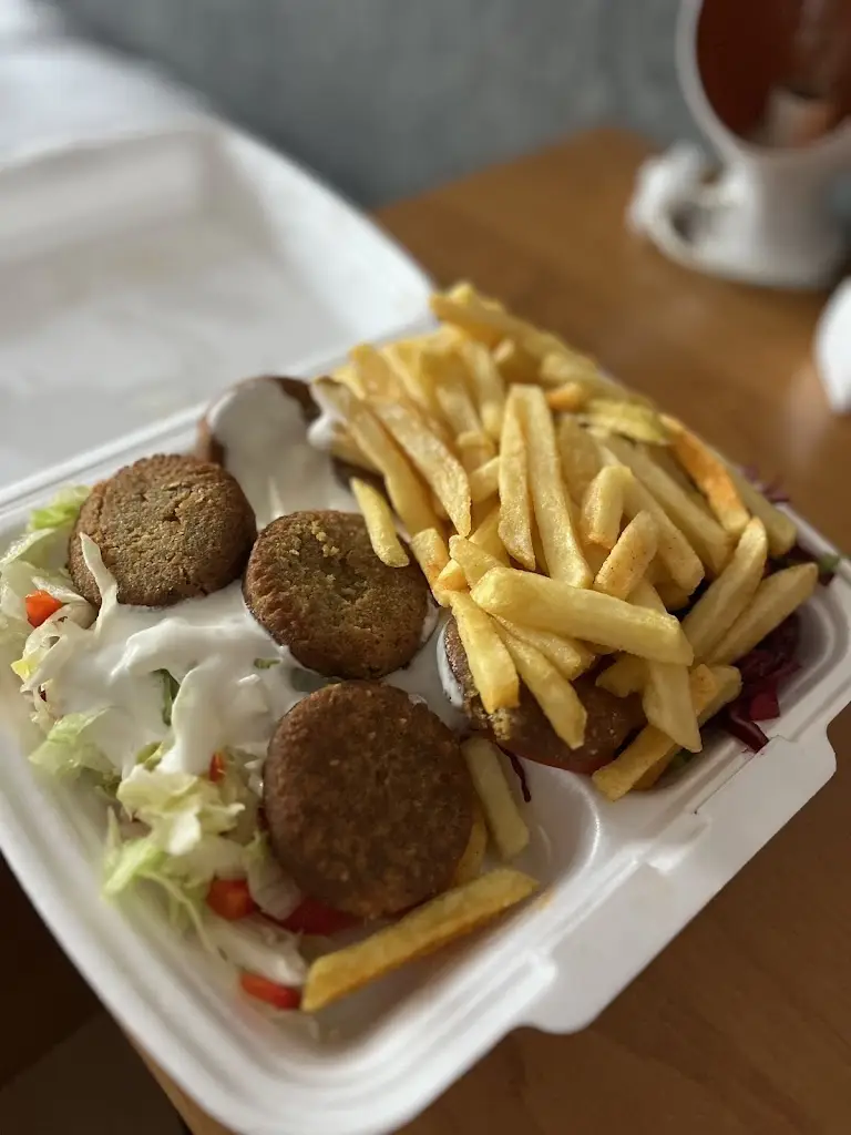 Crystal Lee_KURDSKY KEBAB_Okres Třebíč_review