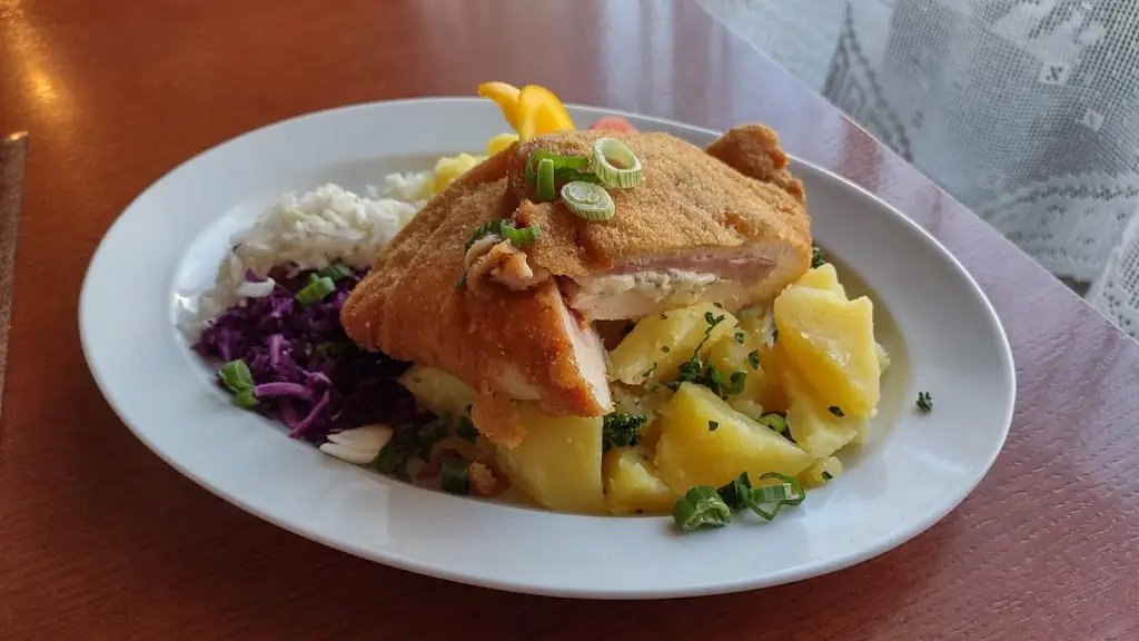 Restaurace Mercury_Okres Třebíč_slider_image_3