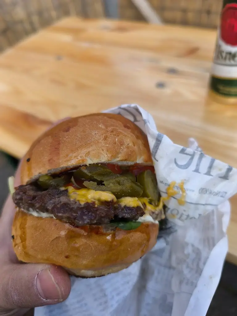 Food truck u Jimiho_Okres Třebíč_slider_image_2