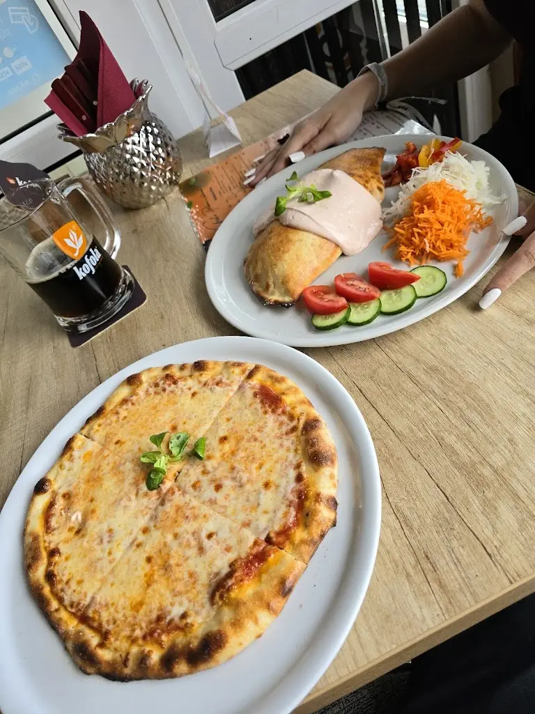 andzejtank_Gusto - pizzerie a cukrárna_Okres Třebíč_review