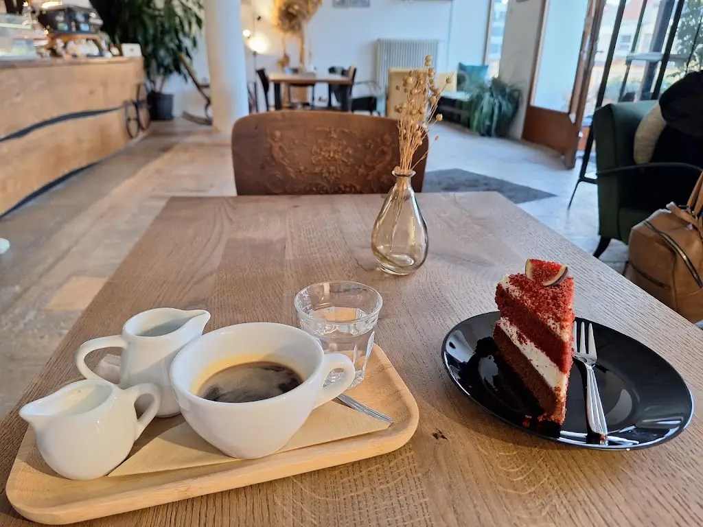 Menu_Papi Café_Okres Třebíč_immagine_2