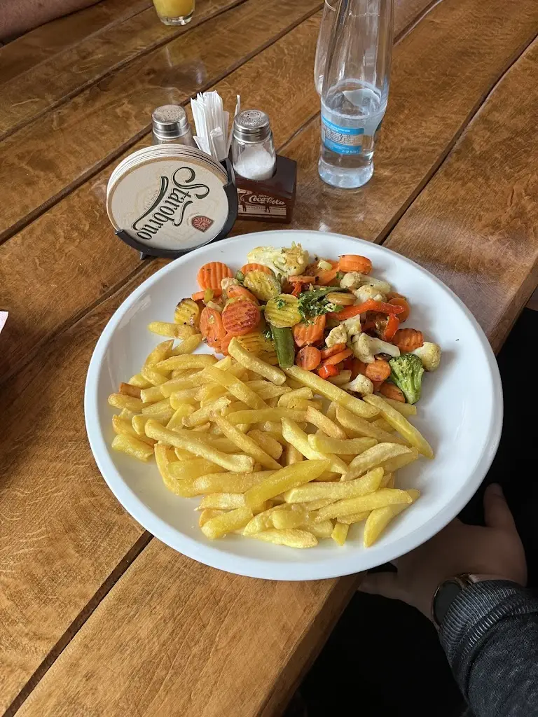 Tomer Bloch_Restaurace Na 103_Velká Bíteš_review