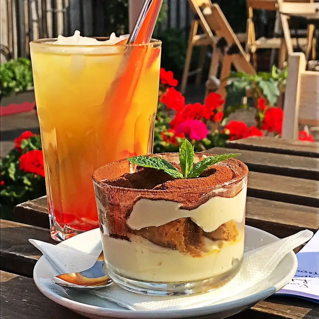 Kreative Café_Velká Bíteš_slider_image_2