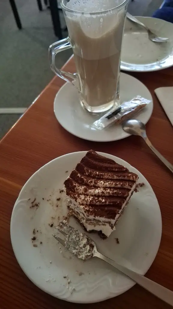 Kristina Besterova_Cukrárna - Cafe Jana_Velká Bíteš_review