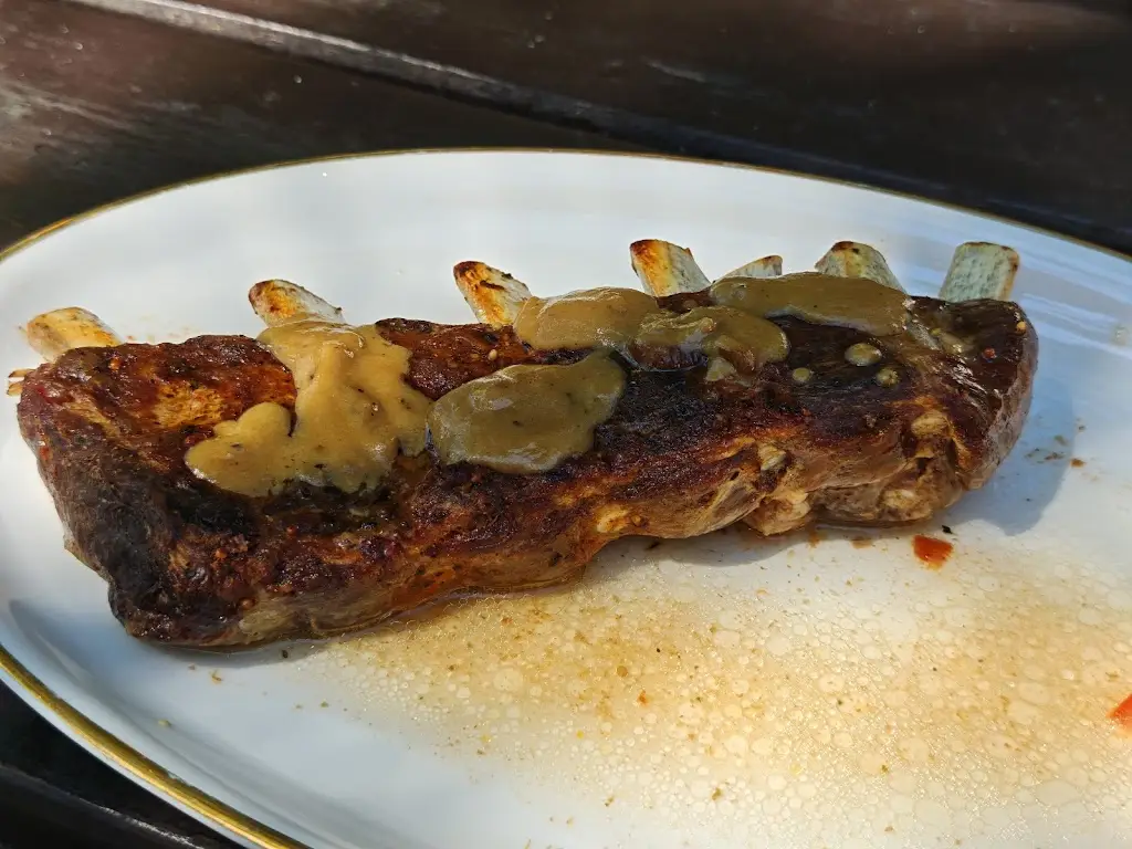 Aram Chacaturjan_Obecní restaurace Želiv_Želiv_review