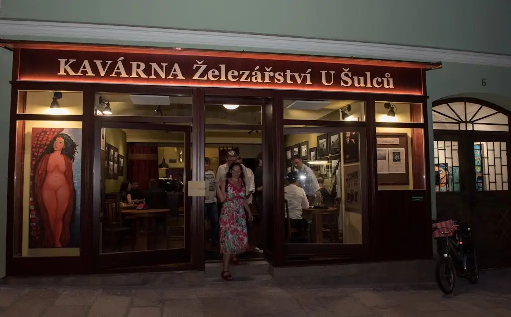Kulturní kavárna Železářství U Šulců restaurant in Blatná