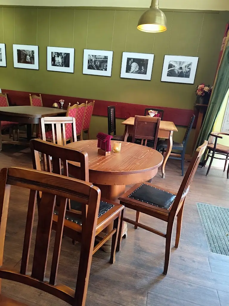 Kulturní kavárna Železářství U Šulců_Blatná_slider_image_3