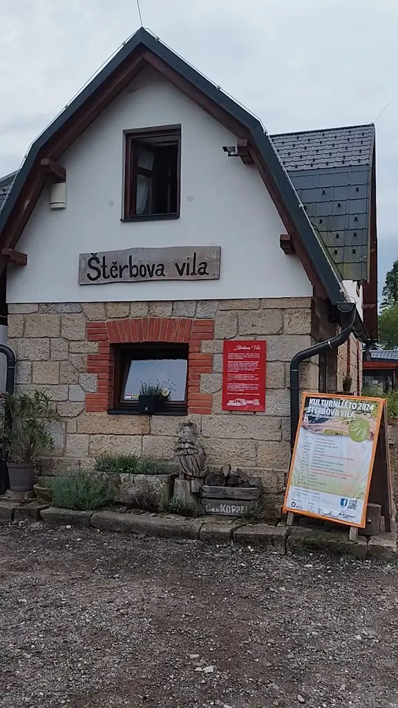 Štěrbova vila_Bílá Třemešná_slider_image_1