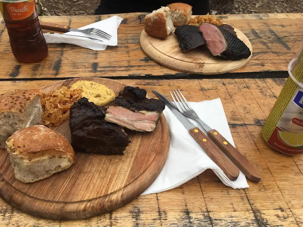 Restaurace Les Království_Bílá Třemešná_slider_image_2