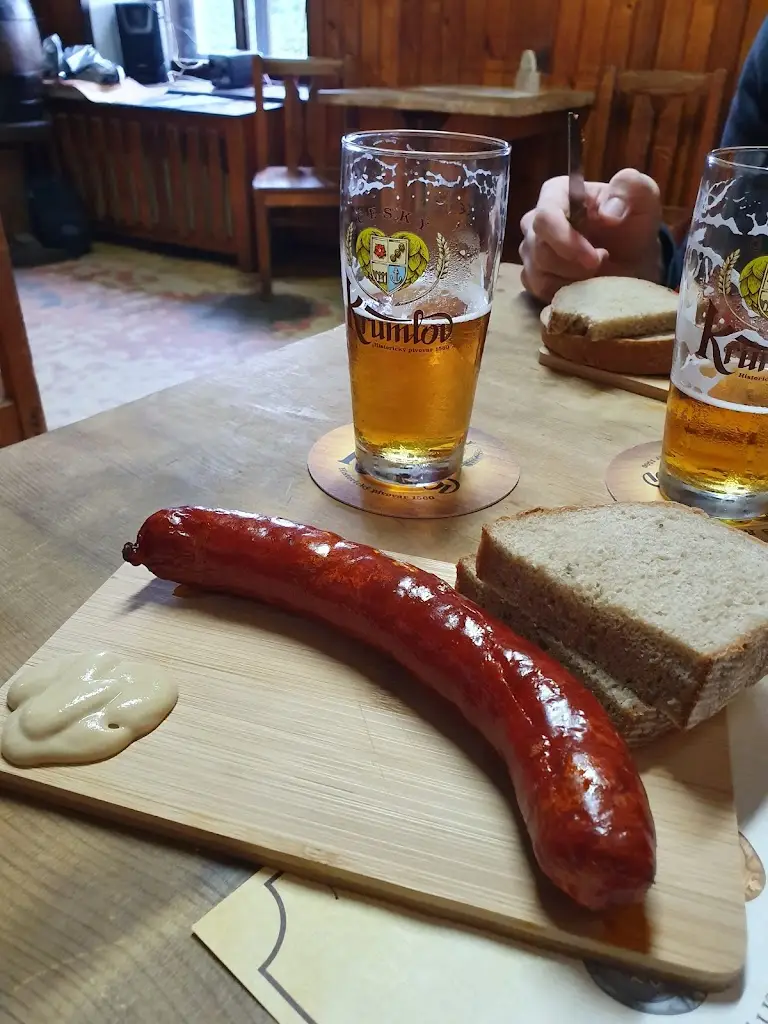 Tamás Kántor_Hospoda u Dušků_Český Krumlov_review