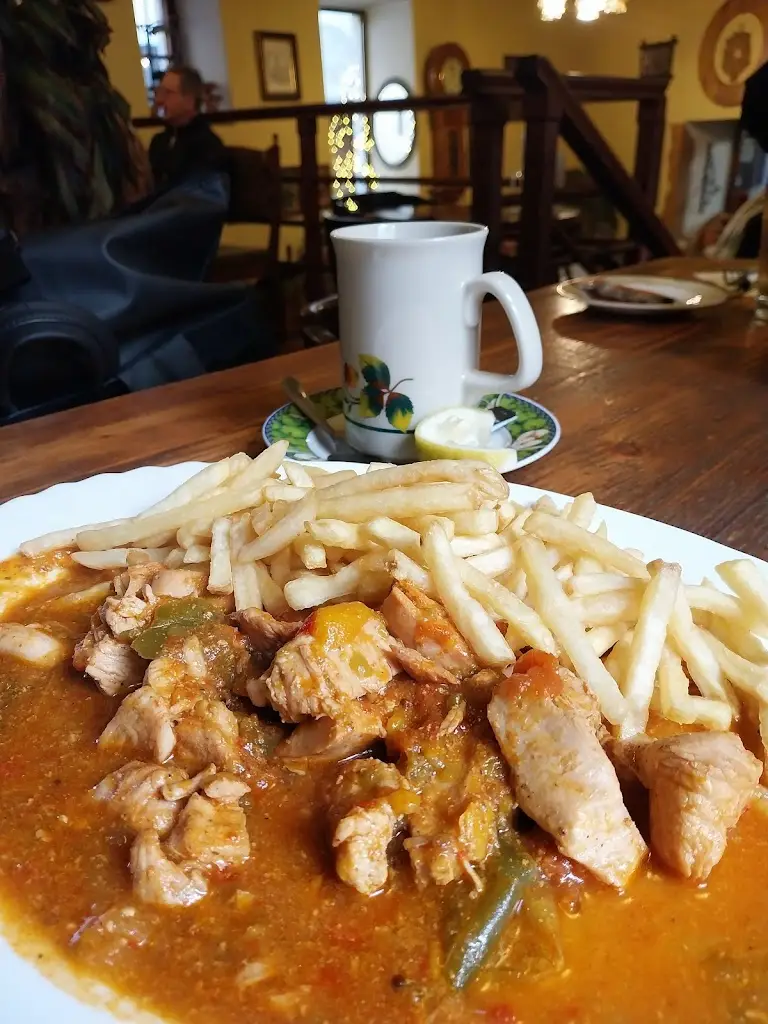 Joachim P. Joachimidis_Restaurace U Hroznu_Český Krumlov_review