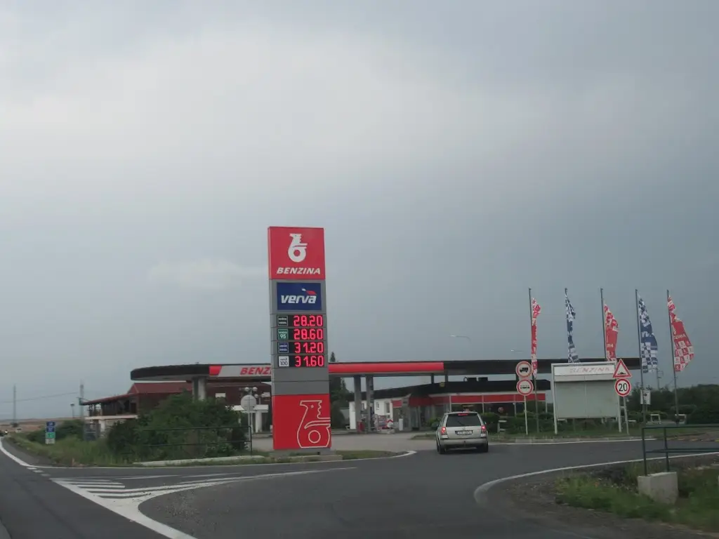 Vendys Petrol_Černožice_slider_image_3