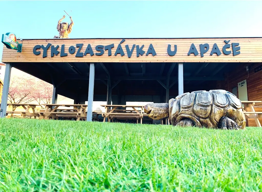 Cyklozastávka u Apače_Černožice_slider_image_3