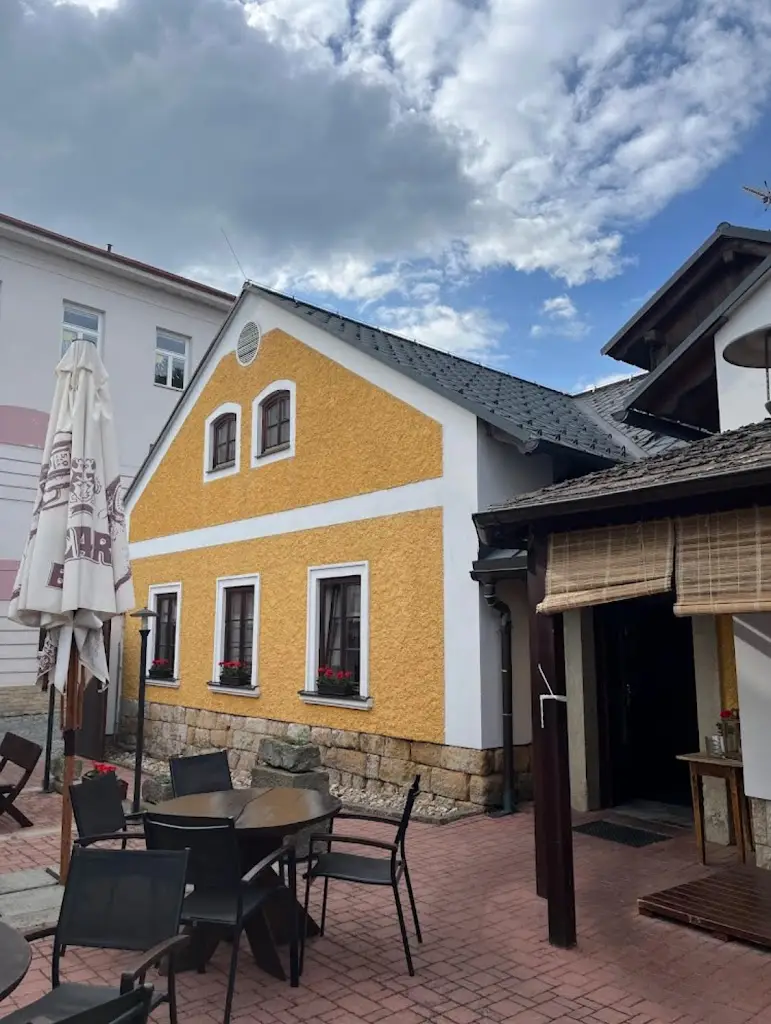 Restaurace Slunce_Černožice_slider_image_2