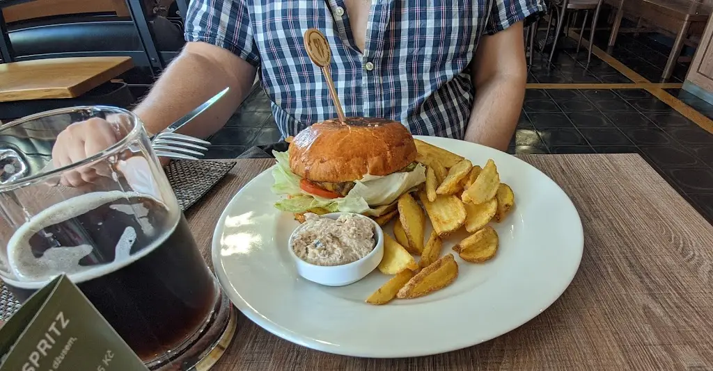 Menu_Restaurace Pasáž Dvůr Králové_Černožice_image_5