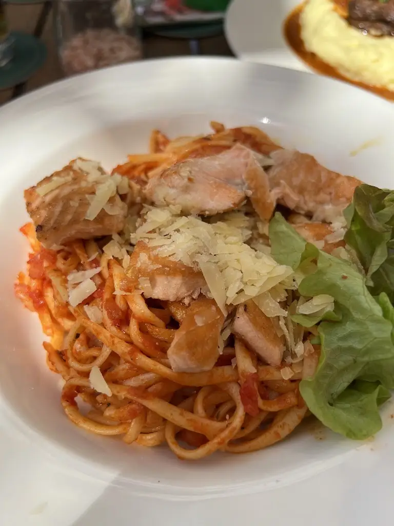 Hameem R_Restaurace Pasáž Dvůr Králové_Černožice_review