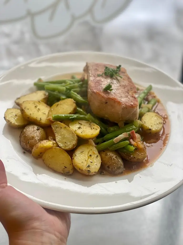 Restaurace Pasáž Dvůr Králové_Černožice_slider_image_2