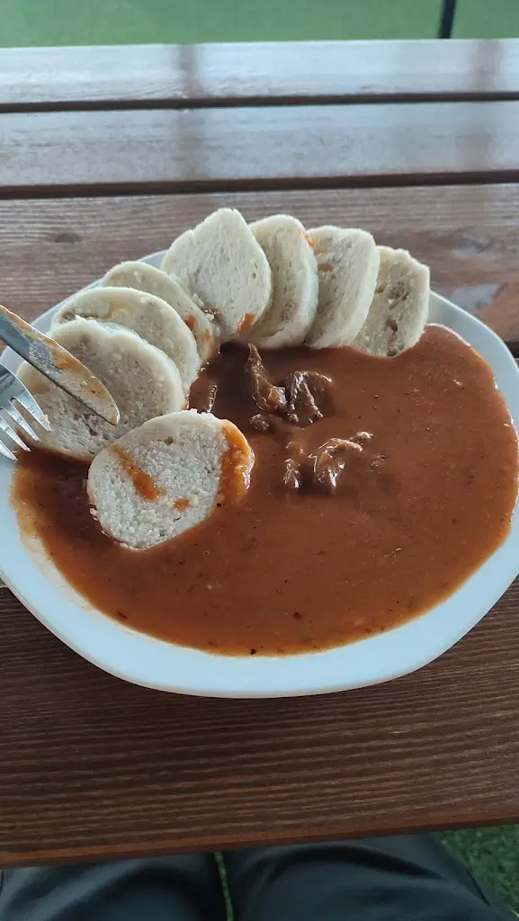 Petr G_Bistro U Vrtule_Černožice_review