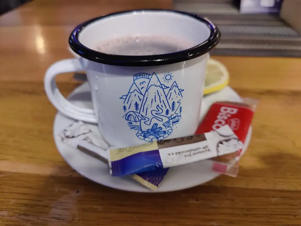 Arnika Hryszko_ALKA Bar Restaurant_Broumov_review