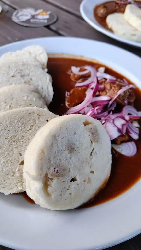 Marcin Leśniewicz_La Sahula Otovice_Broumov_review