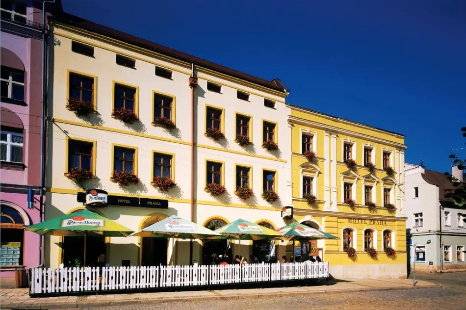 Hotel Praha restaurant in Broumov