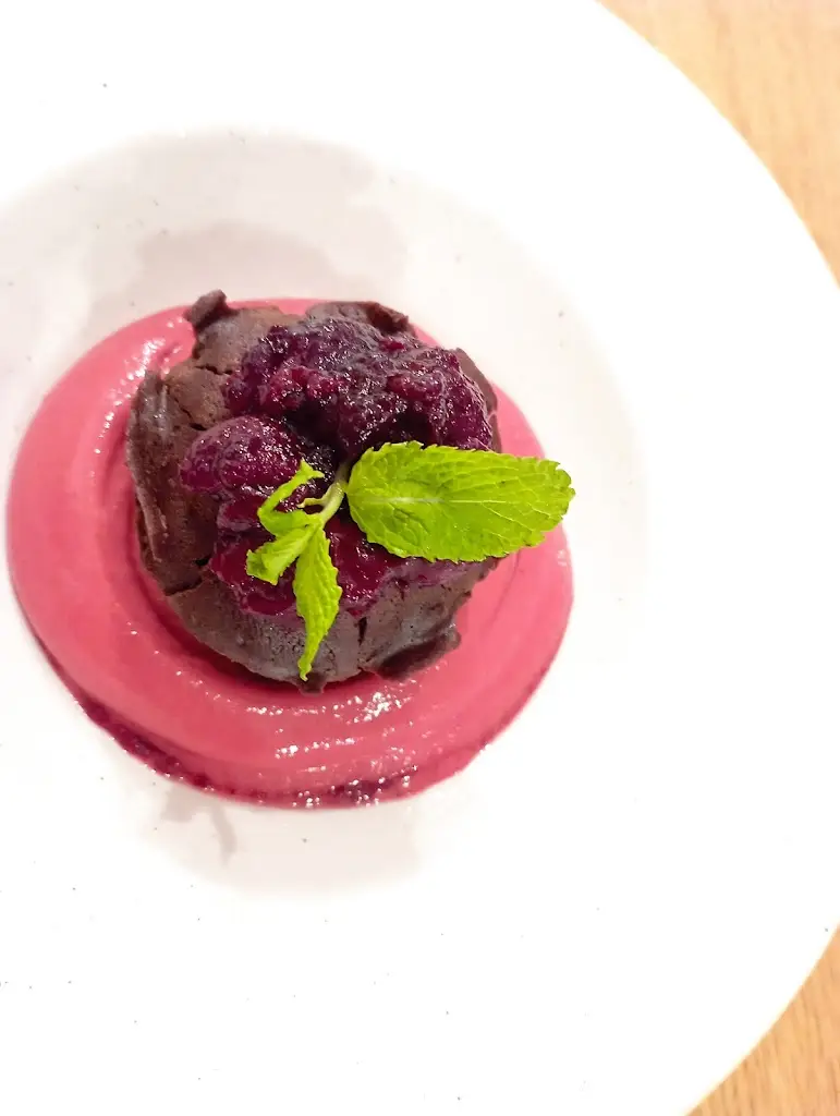 Noa Binder-Eilat_Restaurace Zámeček Janovičky_Broumov_review