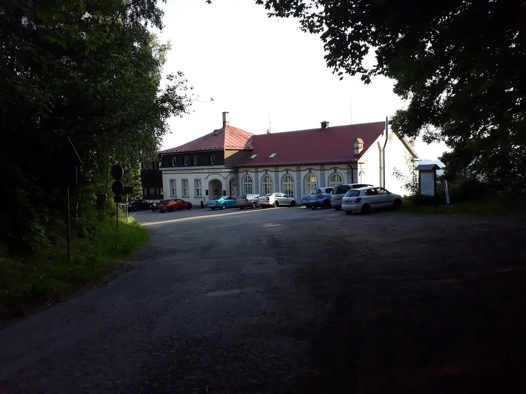 Martin Stepanek_Restaurace Zámeček Janovičky_Broumov_review