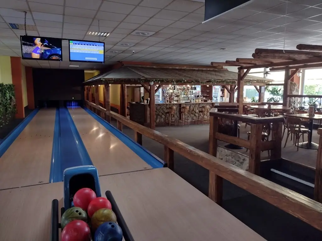 Kevin Barron_Bowling Blatná_Blatná_review