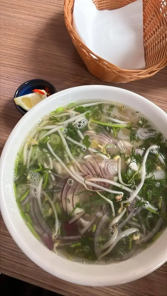 Jan A. Dostálek_ASIAN BISTRO BIBO QUAN_Dobruška_recensione