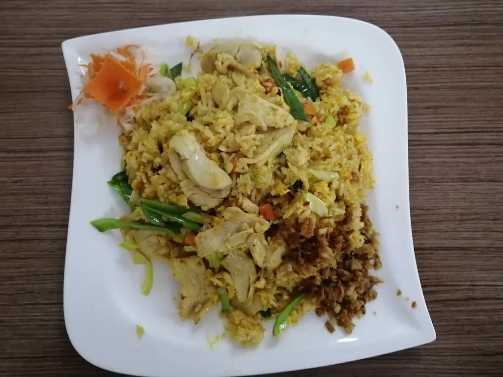 Michal Slany_ASIAN BISTRO BIBO QUAN_Dobruška_recensione