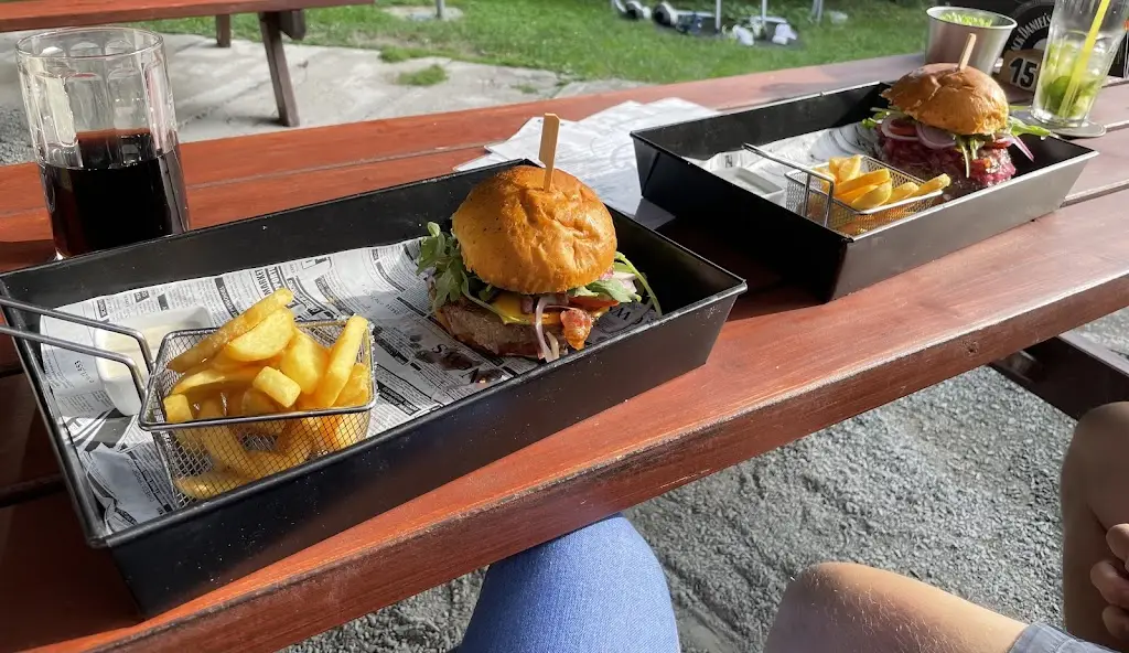 Café & Pizza Forte_Dobruška_slider_image_1