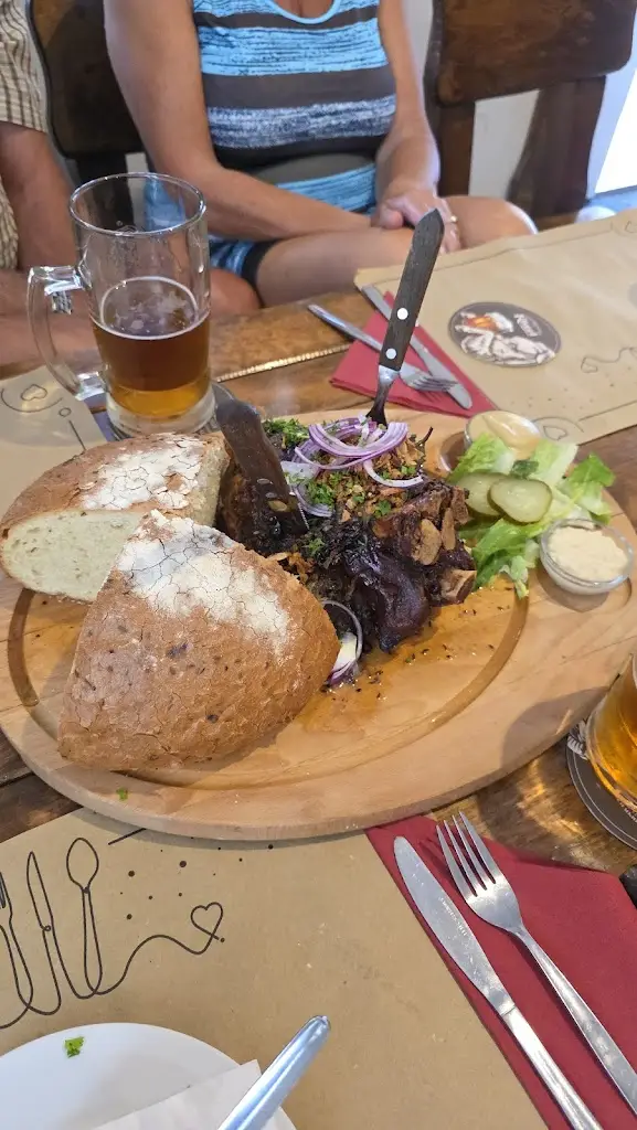 Ivan Ševčuk_Charovna_Chlumec nad Cidlinou_review