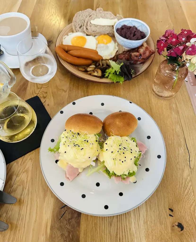 Vejvris_LUCKY CAFÉ CHLUMEC_Chlumec nad Cidlinou_review