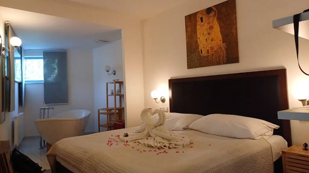 Petr Bednář_Hotel Koruna_Chlumec nad Cidlinou_review