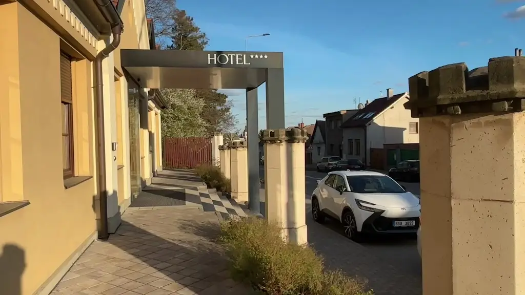 Hotel Koruna_Chlumec nad Cidlinou_slider_image_2