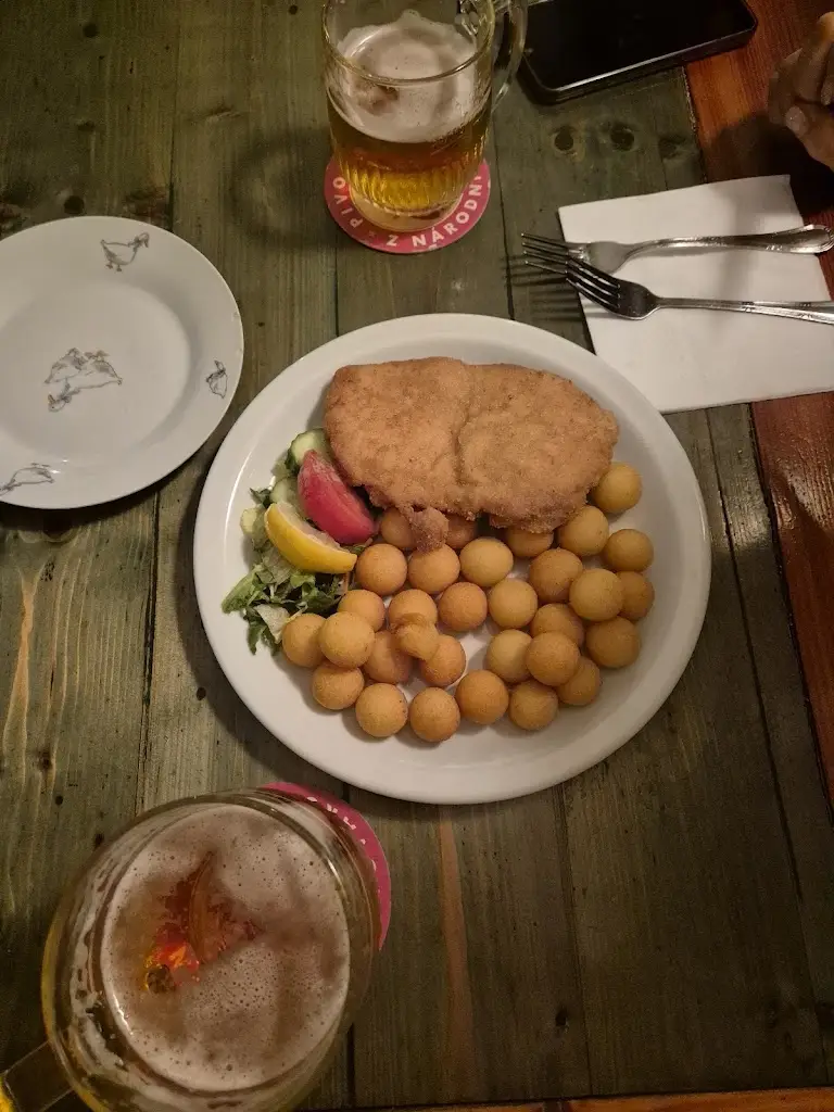 Menu_U Galerie Pension and Restaurant_Český Krumlov_immagine_3