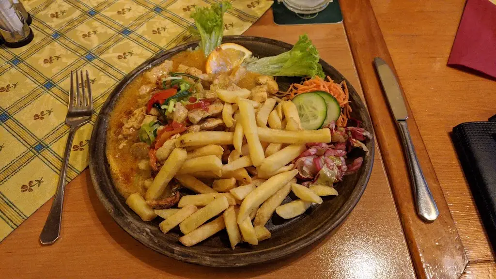 Menu_Restaurace A Cukrárna U Pastvů_Dvůr Králové nad Labem_immagine_5