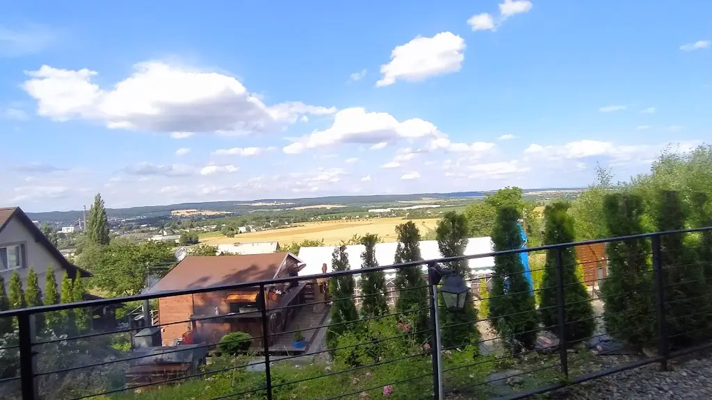 chiara cartelli_Krakonošova Vyhlídka_Dvůr Králové nad Labem_review