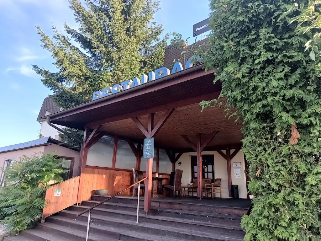 Restaurace hotelu Rozkoš_Česká Skalice_slider_image_2