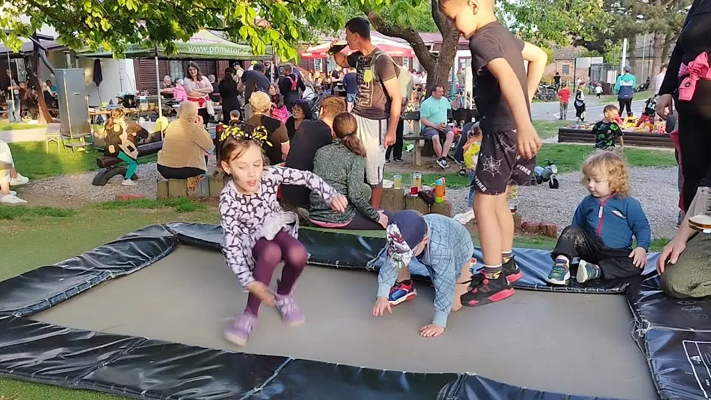 Hospůdka Ruchadlo Zájezd_Česká Skalice_slider_image_2