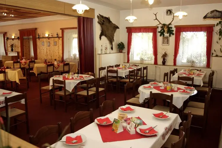 Restaurace A Penzion Barunka ristorante a Česká Skalice