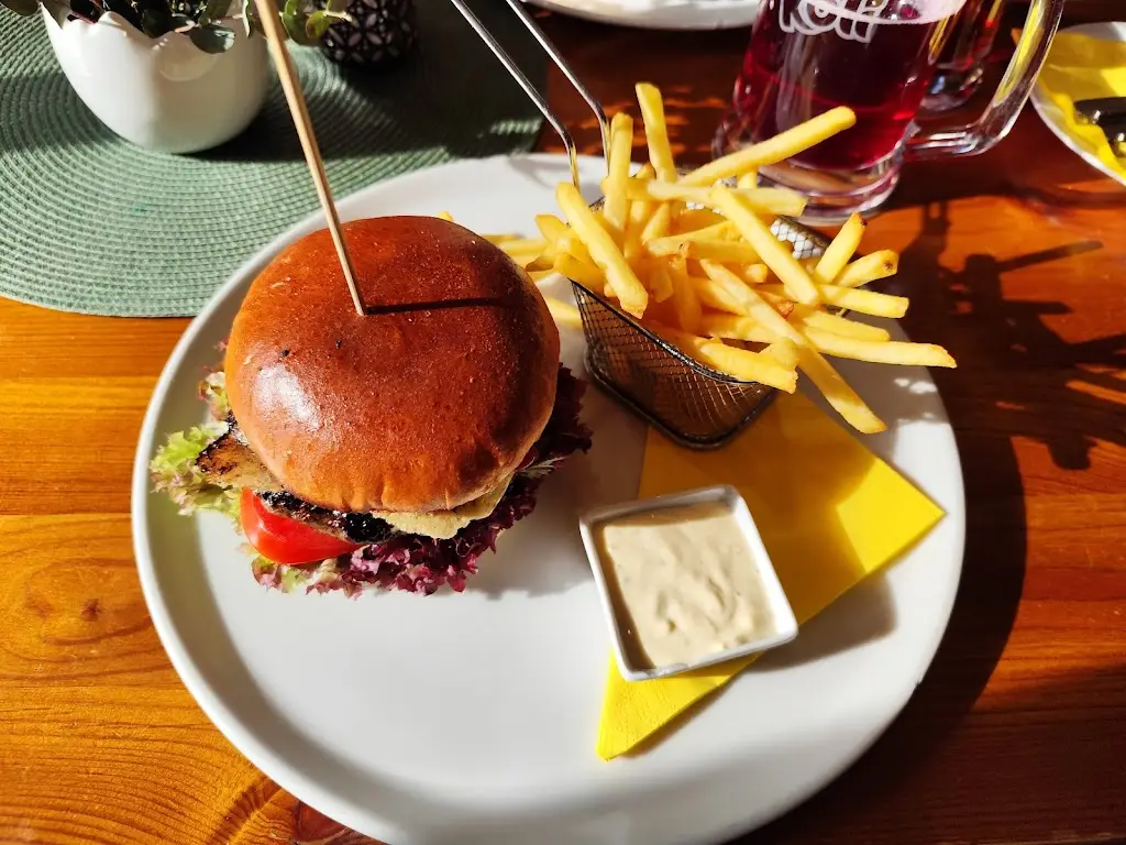 BIGPUB_Frymburk_slider_image_3